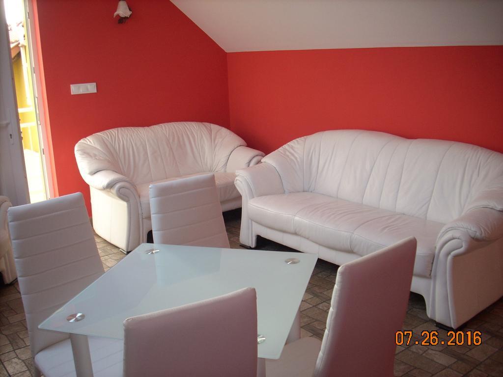 Kelemen Apartmanok Abadszalok Exterior foto